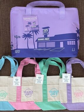 Trader Joe's Large Lavender Reusable Insulated Bag + 4 Mini Pastel Canvas Tote